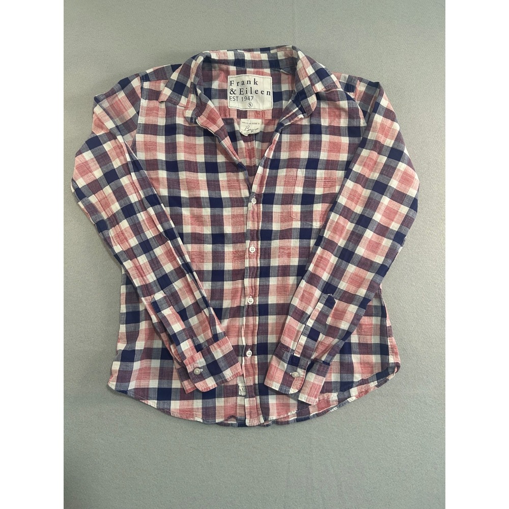 Frank & Eileen Button Up Shirt Womens Small Red Blue Plaid Barry Italian Cotton